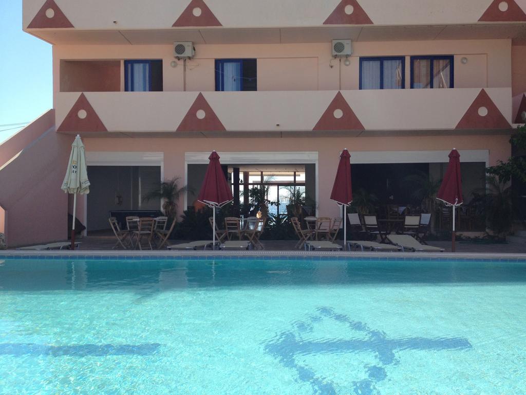 Saint Konstantin Beach Apartments Stegna Bagian luar foto