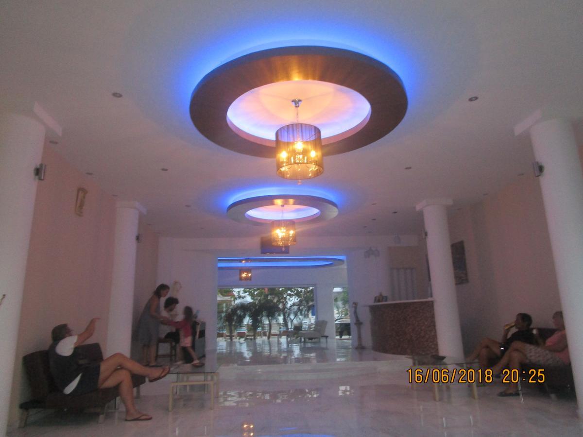 Saint Konstantin Beach Apartments Stegna Bagian luar foto