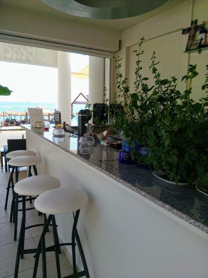 Saint Konstantin Beach Apartments Stegna Bagian luar foto