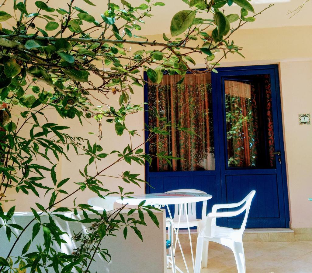 Saint Konstantin Beach Apartments Stegna Bagian luar foto