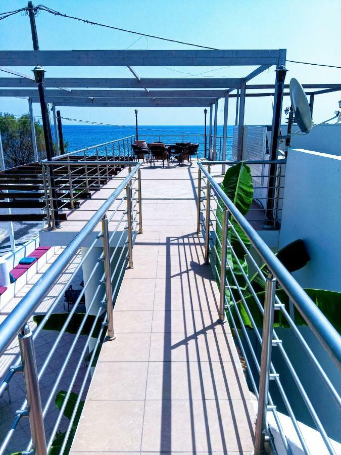 Saint Konstantin Beach Apartments Stegna Bagian luar foto