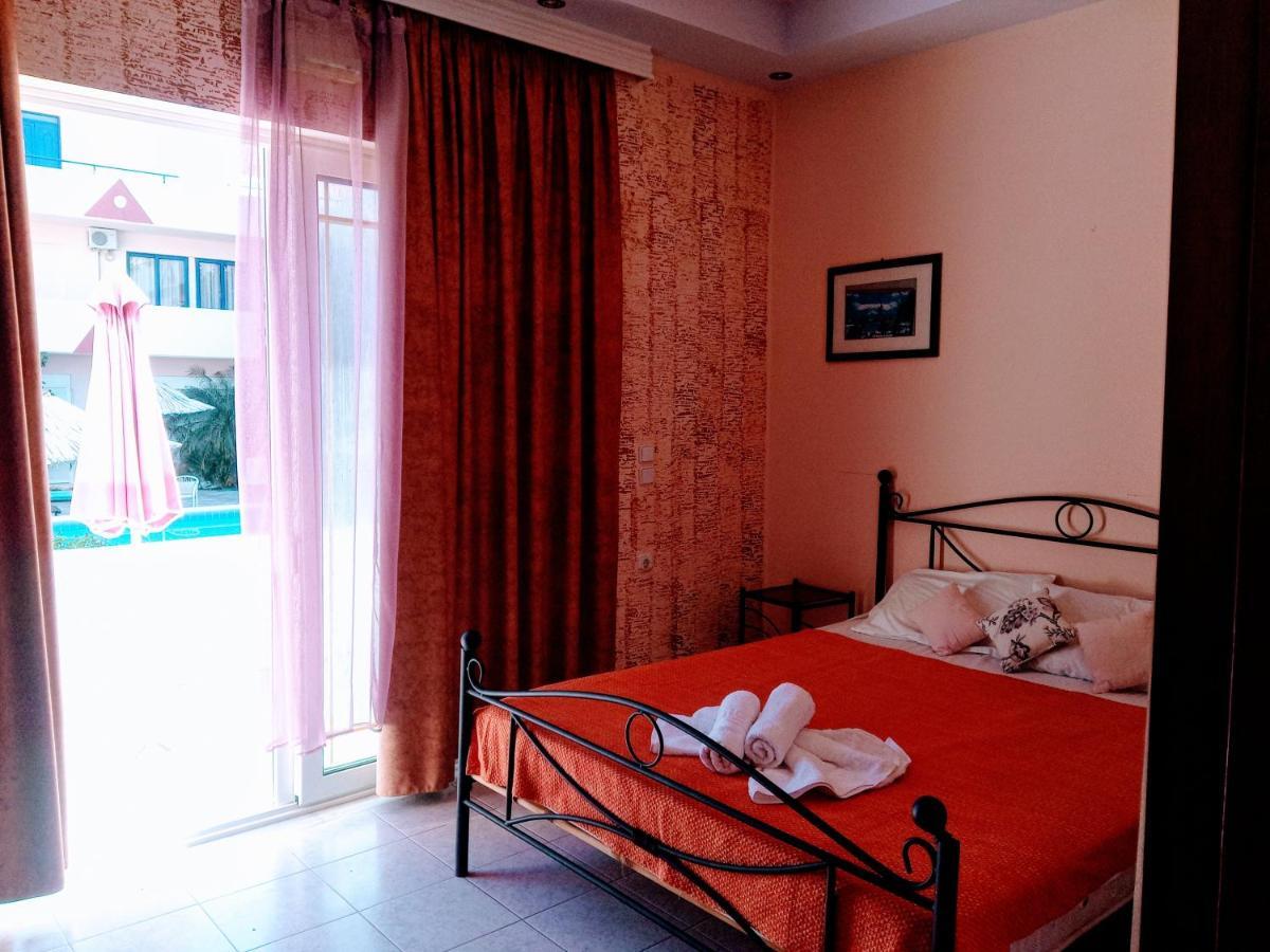 Saint Konstantin Beach Apartments Stegna Bagian luar foto